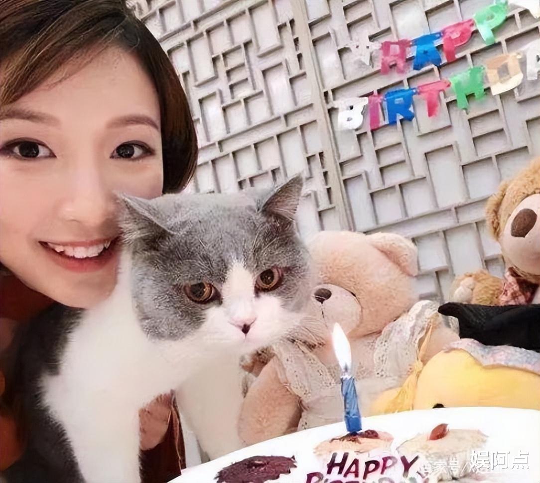 郭嘉文|郭嘉文晒外出游玩照,颜值身材皆有提升,疑和李泽楷关系稳定!