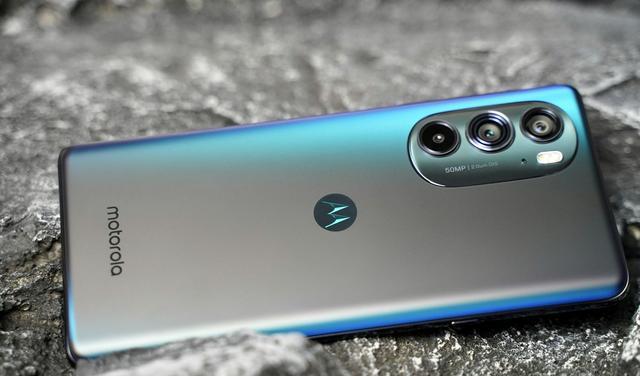 摩托罗拉|摩托罗拉新机曝光!5000万双主摄+5500mAh电池,价格非常良心!