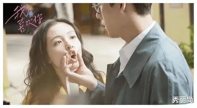 离婚后的吴倩，漂亮的状态又回来了，青春洋溢，可可爱爱