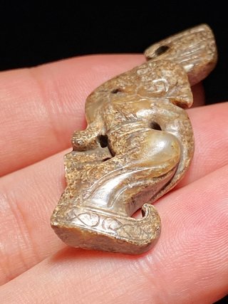 和田玉籽料|?汉 和田玉籽料 玉舞人 挂件 把件