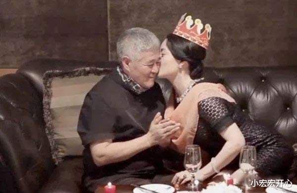 古力娜扎|化妆师当演员?甚至还和赵本山有绯闻!郭德纲还夸她有“心胸”!