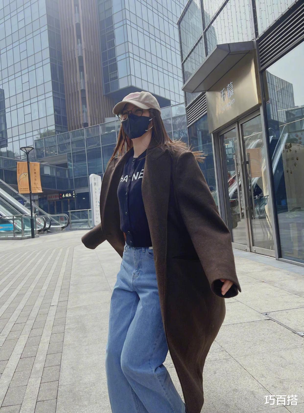 童星|40岁女人减龄还要是看秦岚,年轻又优雅的穿衣风格,可以放心照搬