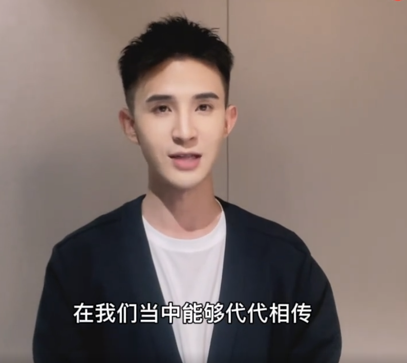 陈晓|《梦华录》中陈晓的小跟班，竟然是歪嘴战神，龙王驾到，失敬失敬