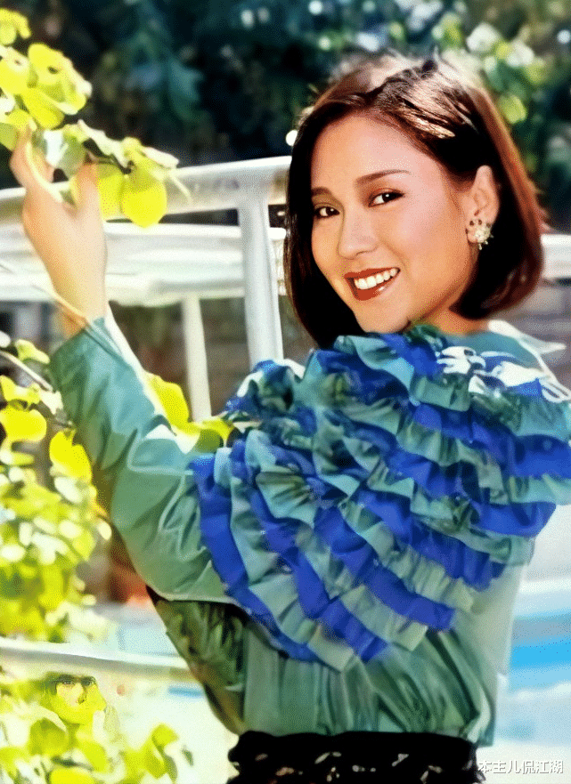 魏秋桦|“最美中年黄蓉”魏秋桦:情史干净,42岁破产,67岁未婚无子