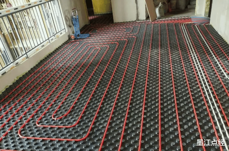 用了很多年地暖,才发现地暖也分很多种类型,并且区别很大