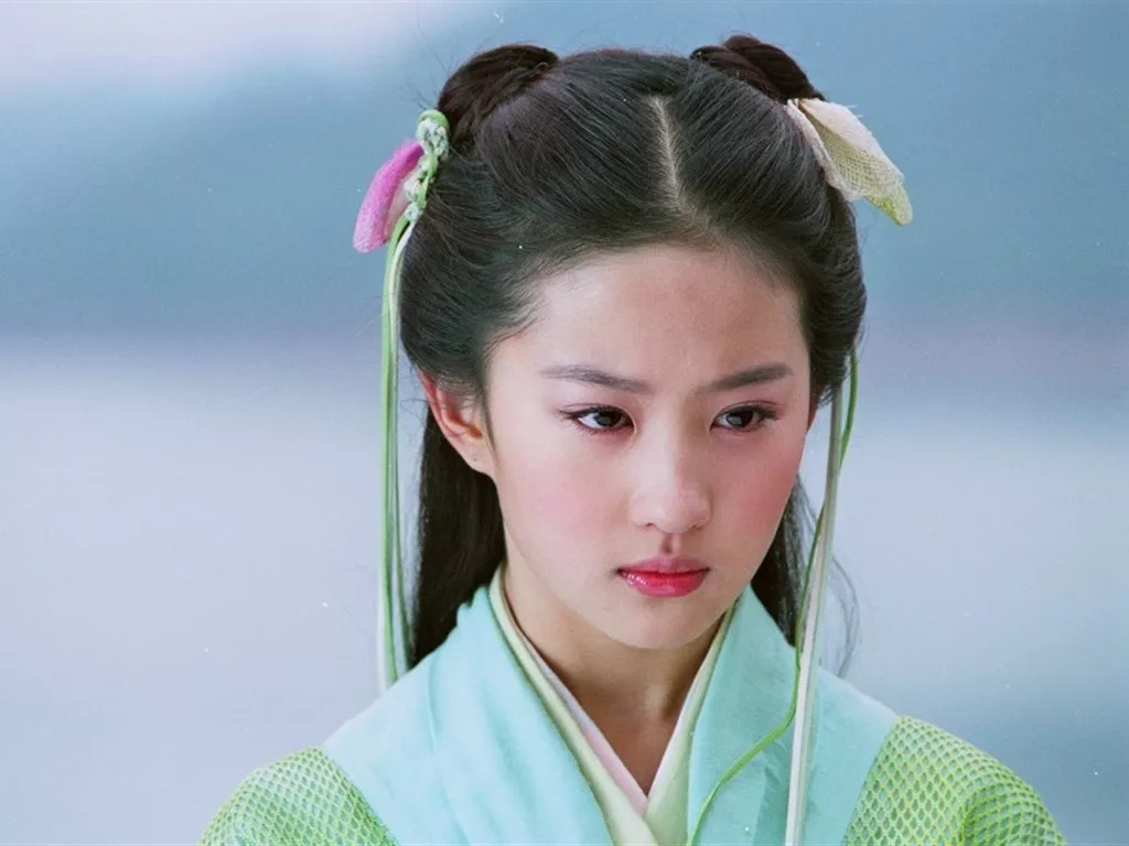 |盘点：不能掀刘海的四大女星VS不能留刘海的四大女星