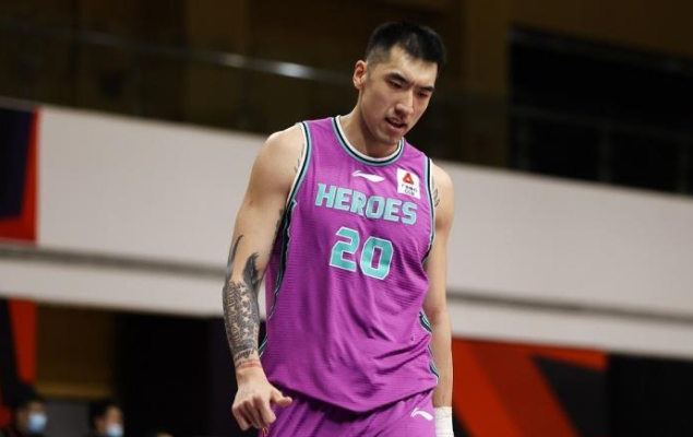 杜锋|中国硬汉！砍23+17带队险胜，打46分38秒的陶汉林：确实有点累了