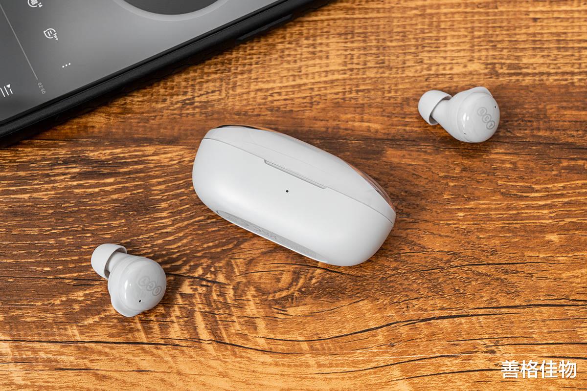 蓝牙耳机|跳出堆料怪圈，百元蓝牙耳机斩获国际大奖，性价比的秘密在哪里？