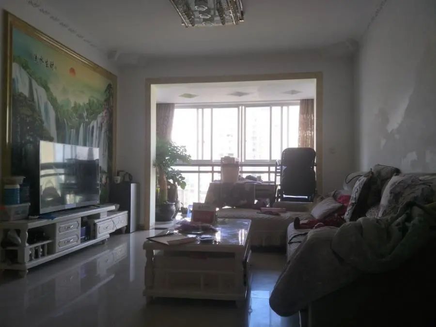 昆明|无人出价！云南马关县一处96平住宅，40万没人要！