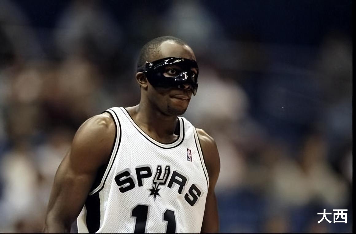 |NBA戴过黑色面具的5大球星，大帝很霸气，科比神似佐罗