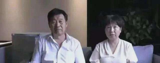 郭希宽|郭希宽在线写对联，大秀文采！二审胜诉后，频晒动态，心情大好