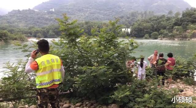 温州:妻子游泳遇险,丈夫施救双双不幸身亡,两个孩子在岸上大哭