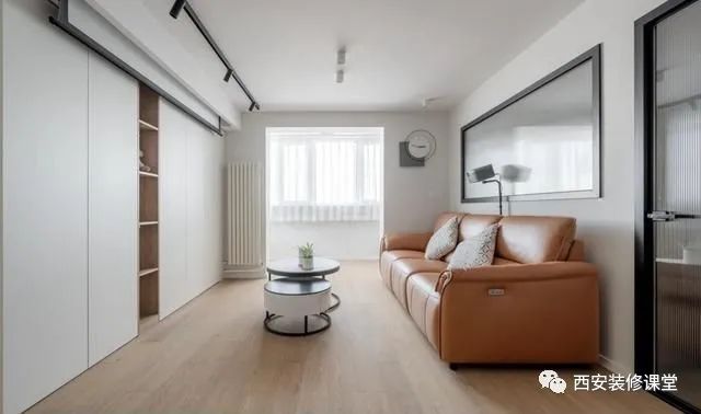 把阳台纳入室内,光线和空间都能成就