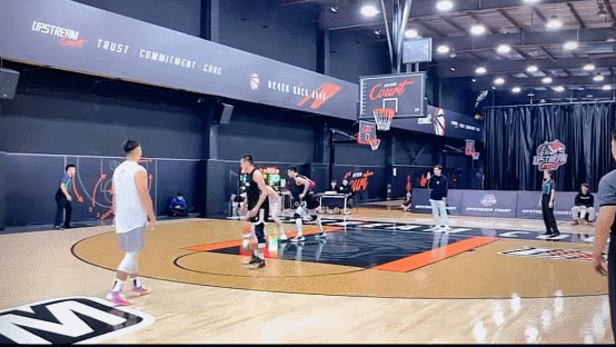 聊聊|聊聊昨晚的百分大战！职业球员，真的没技术？