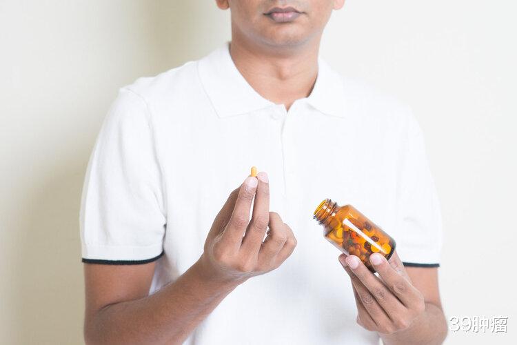 二甲双胍|“神药”二甲双胍抗癌再添实锤：实体瘤患者无病生存率增加1倍