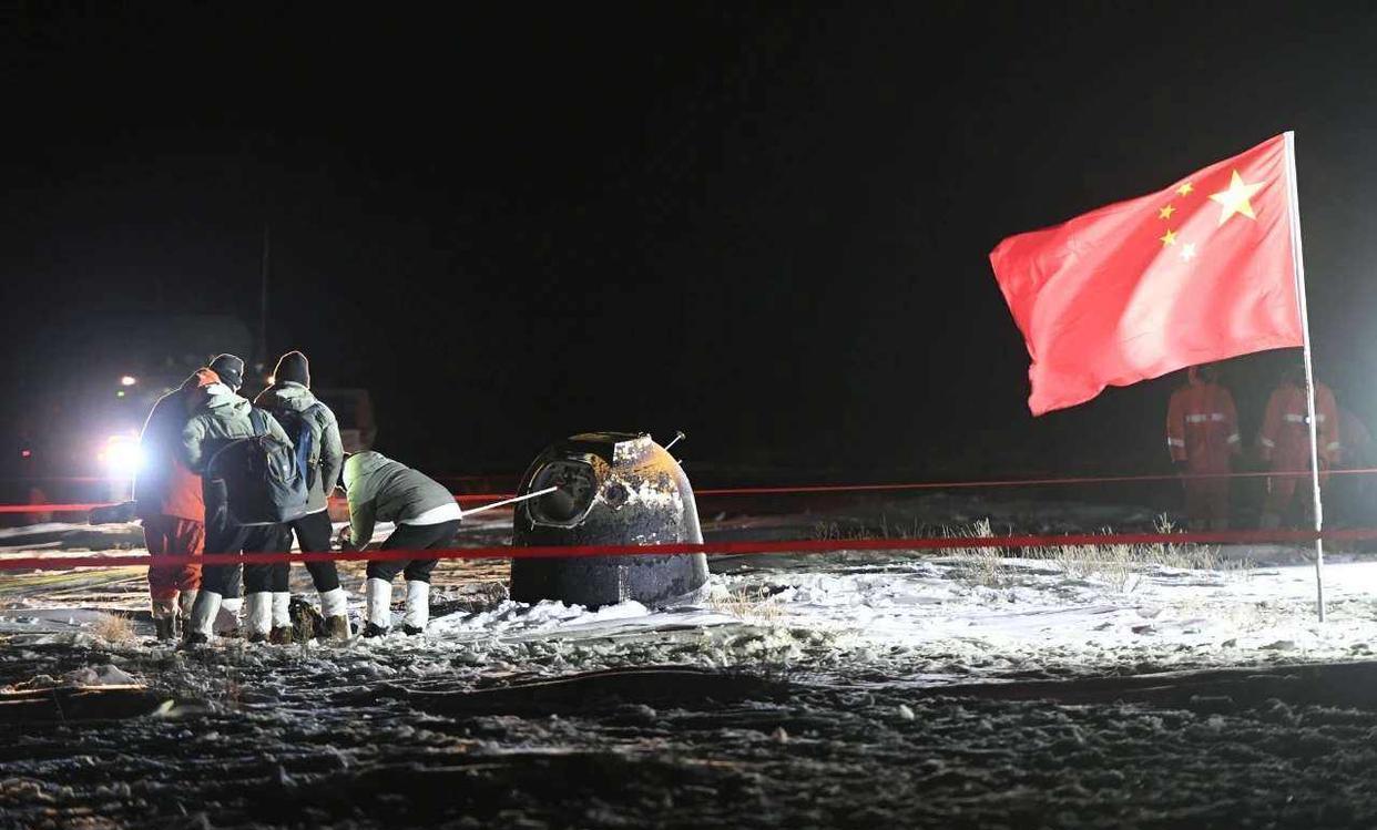 嫦娥“挖土”归来,究竟有多难?看看中国首颗返回式卫星的故事