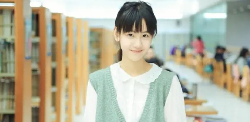 爱情公寓|初见美貌惊人，再见平平无奇！第一眼美女太坑人