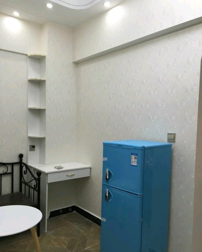 晒晒我的36平单身公寓,鞋柜在床上,估计很多人没见过!