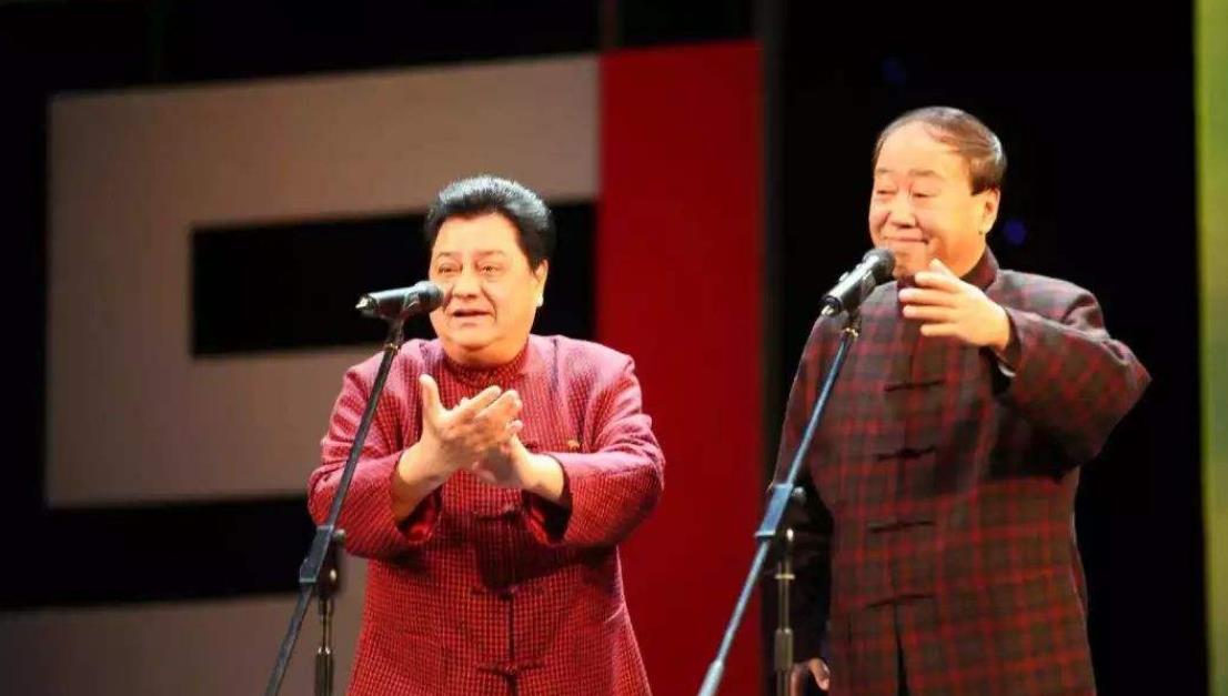 相声|主流演员又被打脸？曾谴责张云雷背叛相声，如今却开始模仿德云社