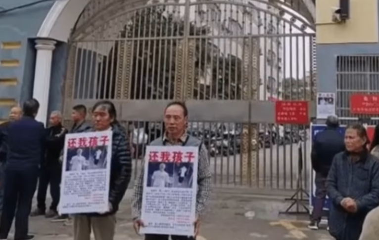 江西“胡馨宇案”发生47天后,真凶呼之欲出?