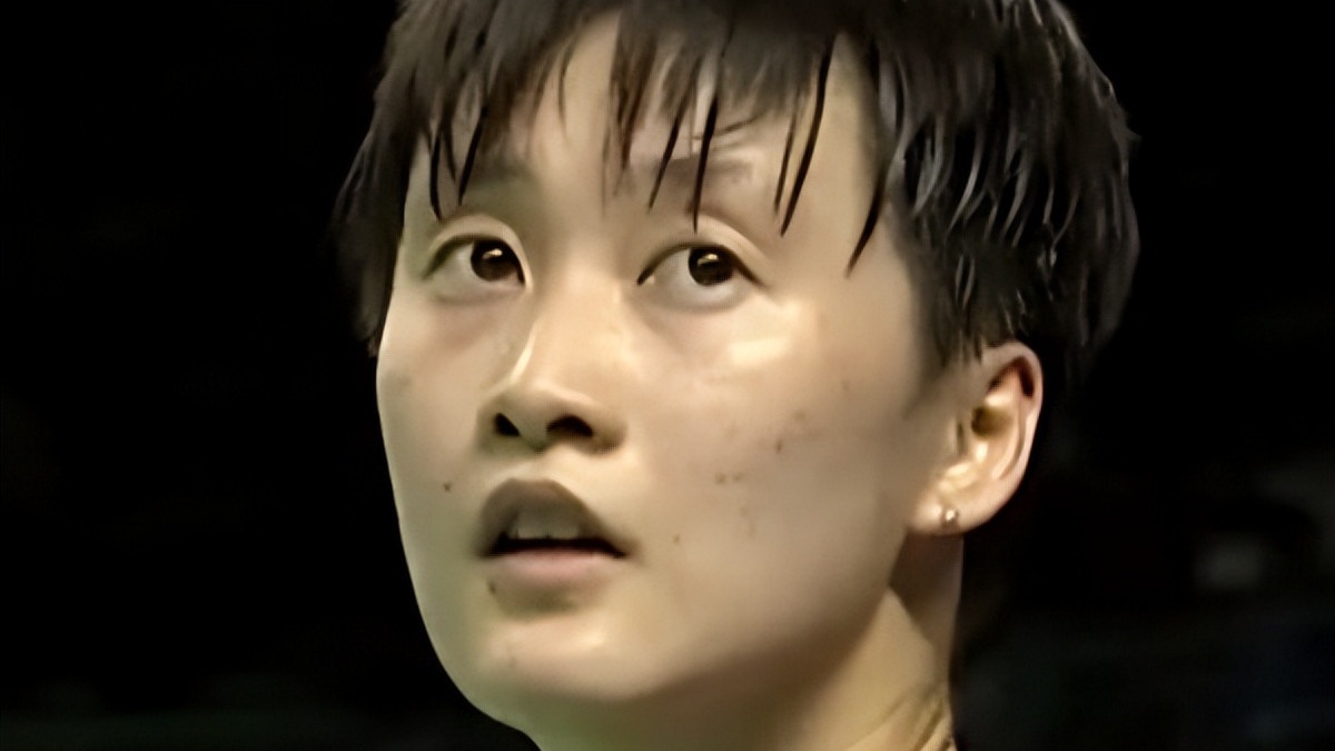 何冰娇|尤伯杯上演昨日重现：中国一姐面临复仇考验，何冰娇决定比赛走向
