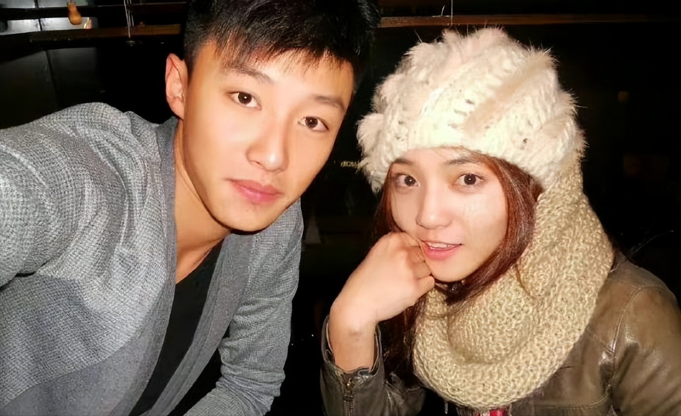 代旭|《玫瑰之战》隐藏一对明星情侣,认出了代旭,没认出他的34岁女友