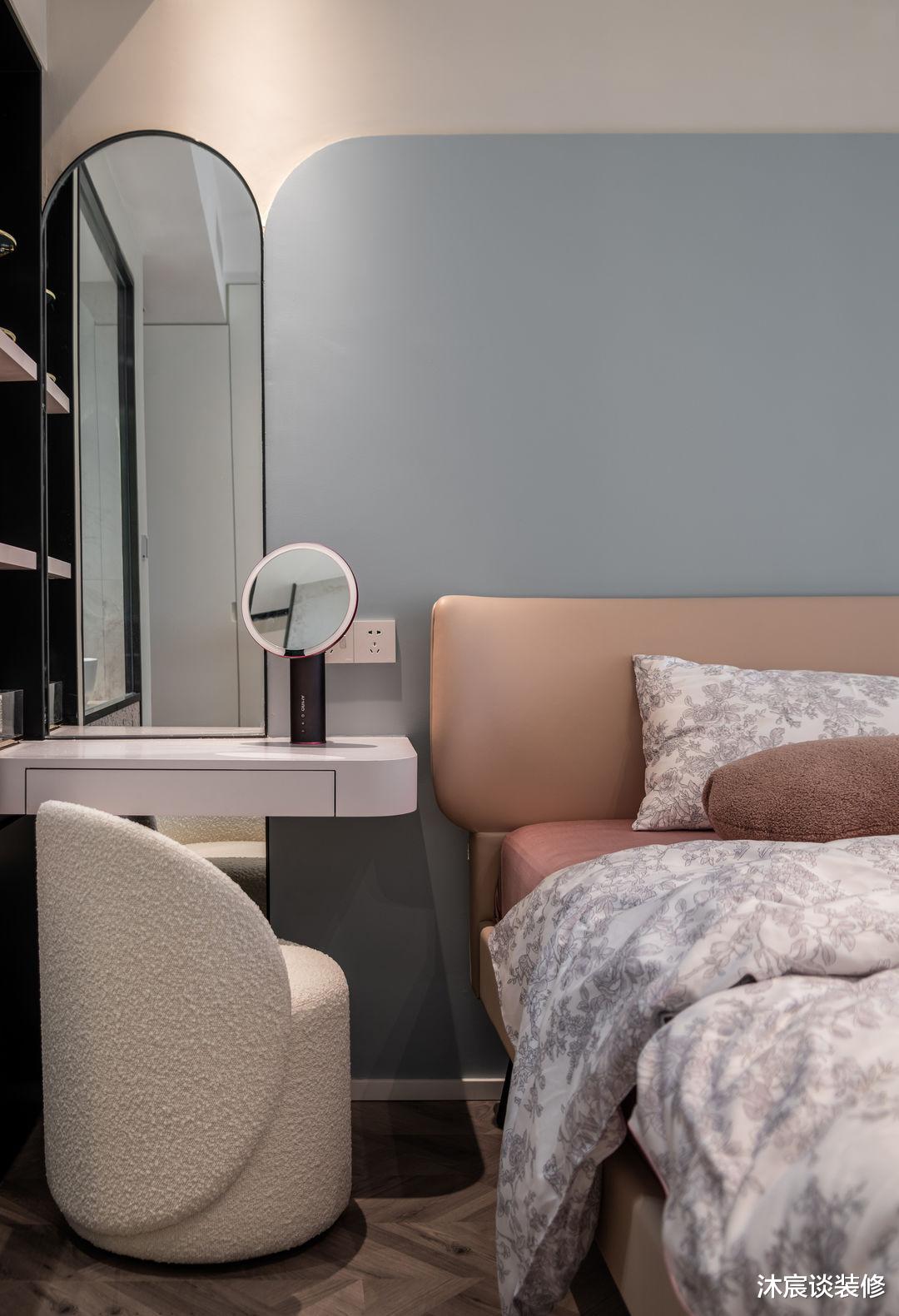 二次装修,她选择奶油色系,室内简约高级,享受温柔甜蜜的生活!