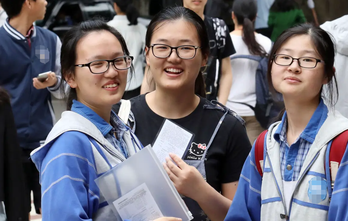 大学|22年本科就业“红牌专业”,学生毕业或难找工作,历史学仅排第六