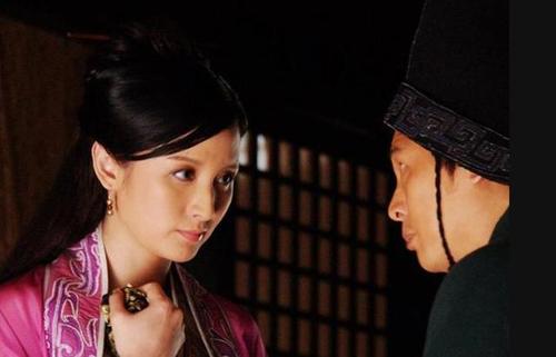 于曼丽|影视剧这些抢戏的配角死后，有的想给差评，有的喜剧变悲剧