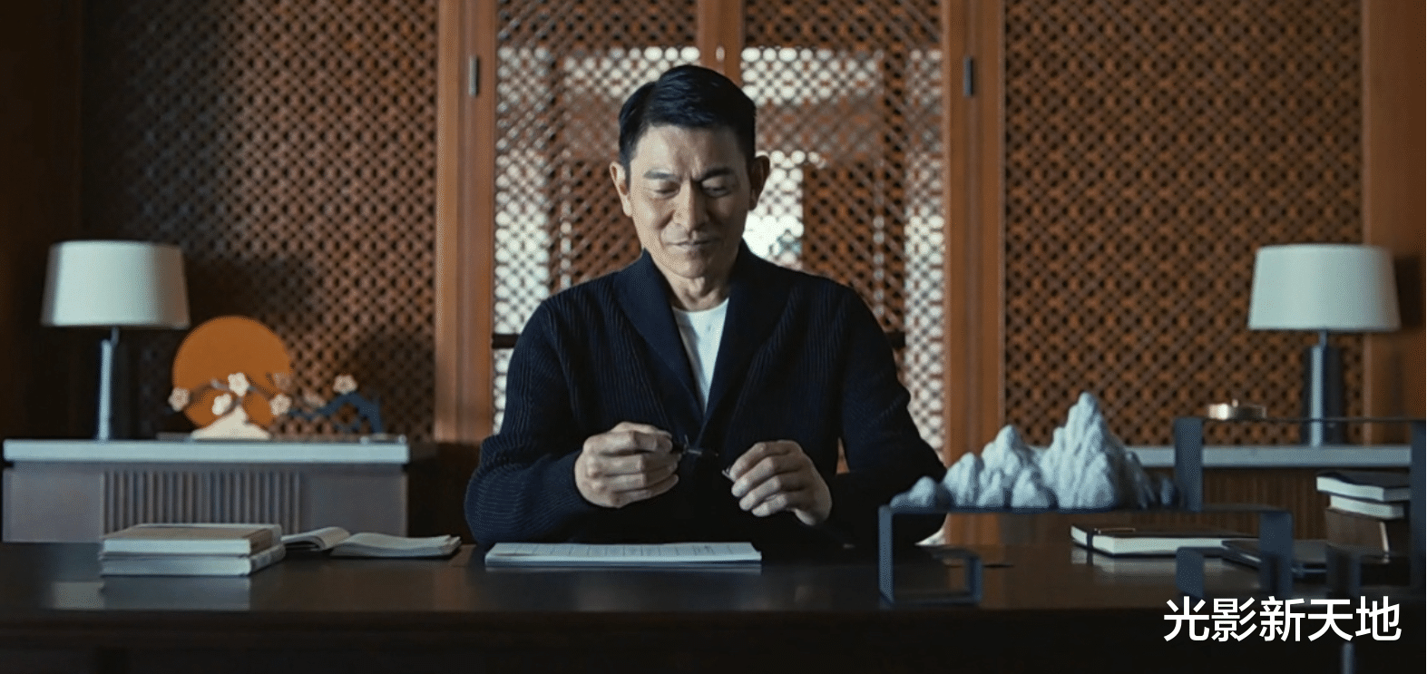 刘德华|刘德华视频抄袭后续：品牌方下架视频道歉，刘德华依旧保留视频