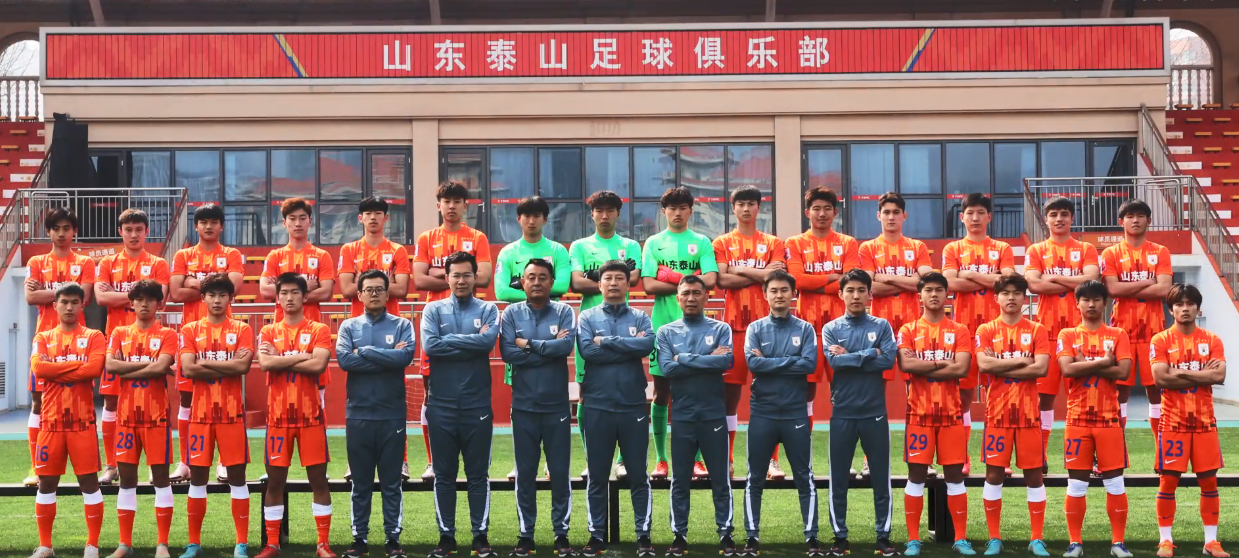 泰山队|泰山队热身赛1-0赢球,新援首秀搭档孙准浩,老将打进制胜球