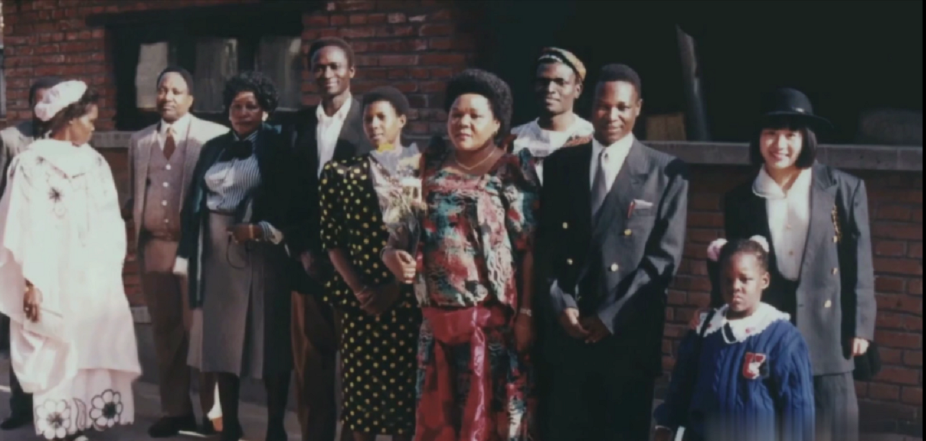 王丽红|26年前,清华才女王丽红不顾劝阻远嫁非洲生四子,后来她怎样了?