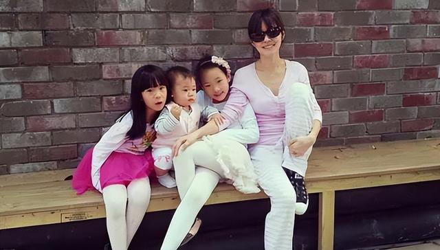 许雅钧|\拿捏S家\许雅钧:家暴小S常驻夜店约辣妹,背景成迷让徐家忌惮