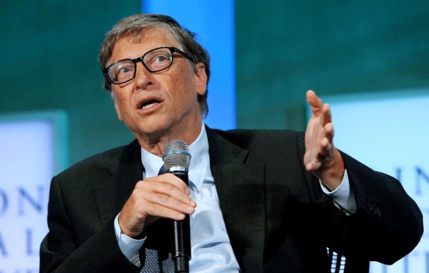 芯片|封锁中国芯片，520亿说砸就砸，美国主播：中国在想美怎么这么蠢