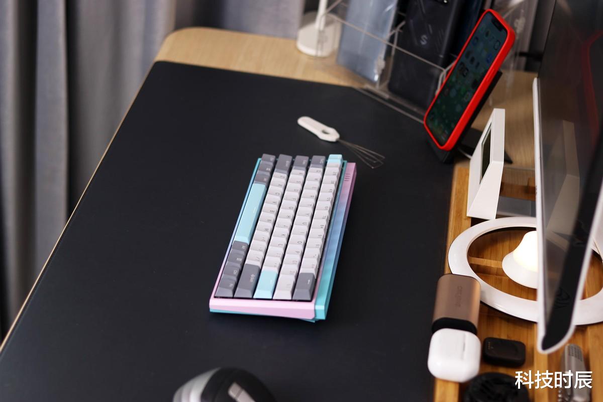 USB|手感与颜值俱佳，杜伽K330W 冰淇淋机械键盘上手：爱了