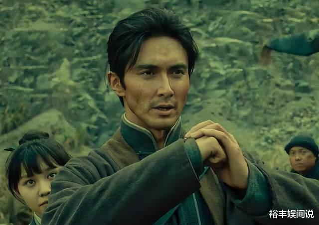 高伟光|高伟光疑携妻子为父母庆生！近照优雅十足，饭桌上热聊不断好亲密