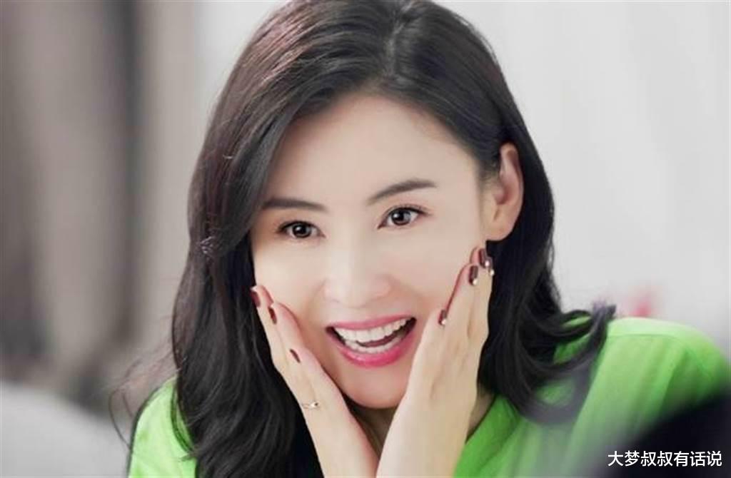 谢霆锋|张柏芝二儿子从小被说像妈，12岁造型网友一看：少年谢霆锋