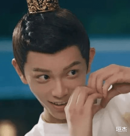 金瀚|长相平平却一直演男主的7位男星,扮酷耍帅演美男,个个让人尴尬