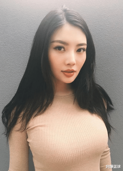 徐冬冬|徐冬冬为什么可以那么火,一步一步稳扎稳打?