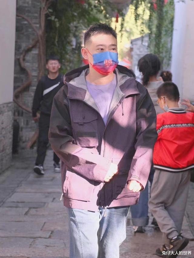 栾云平|德云社栾云平带队，到南京德云社演出引热议，怪不得人家能当副总