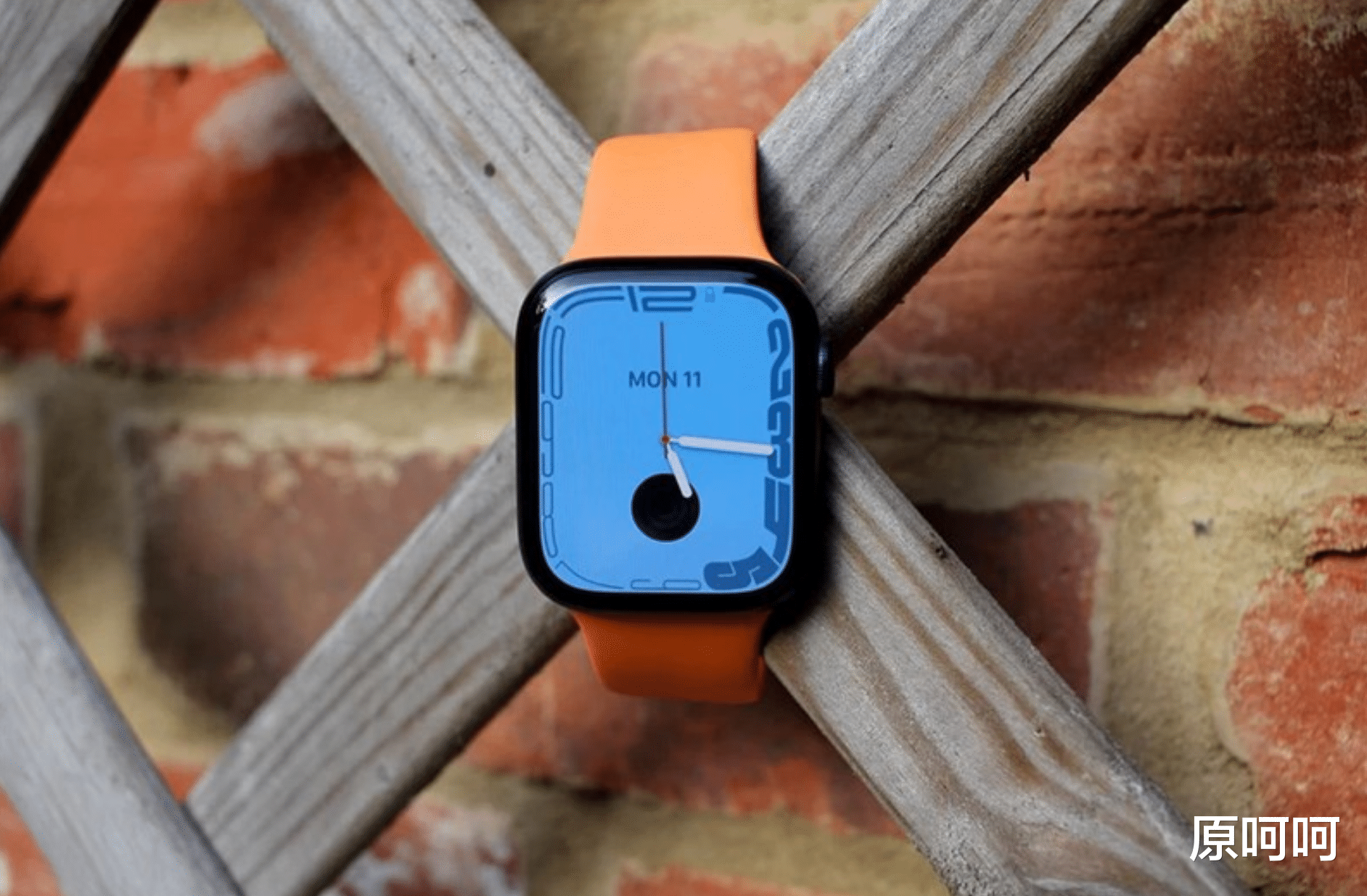 Java|苹果全新新品被爆料！苹果新款手表：新设计，但售价高达6499元