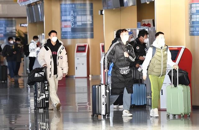 细菌感染|新冠调整为乙类乙管后,专家:健康码在适当的时候也会退出!