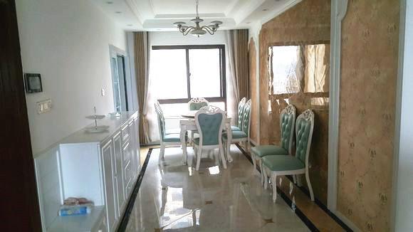 首付48万,装修费50万,第一次见比买房贵的装修,确实高档奢华