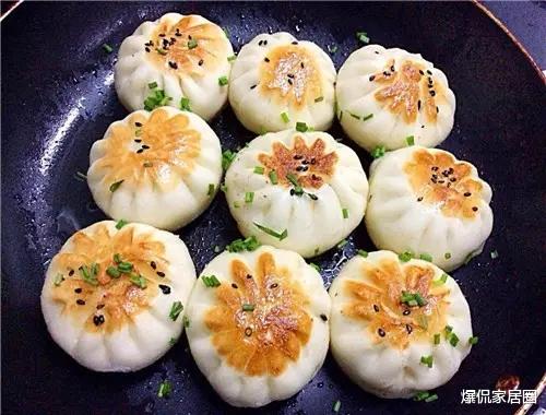 建议大家：除了高压锅，厨房有这4种锅就够了！其它都是浪费钱