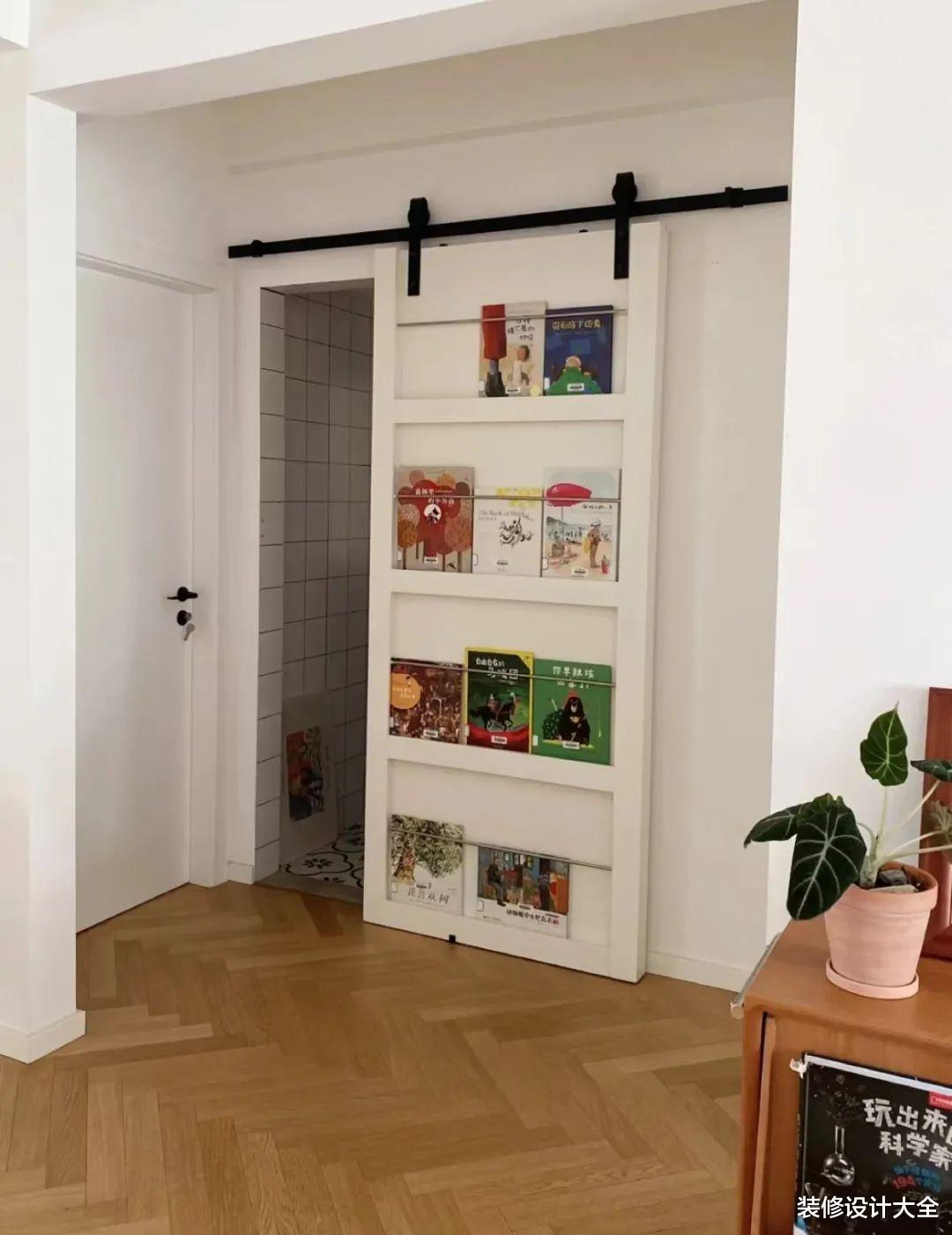 2022年流行的收纳型室内门,小户型必备的储物神器!