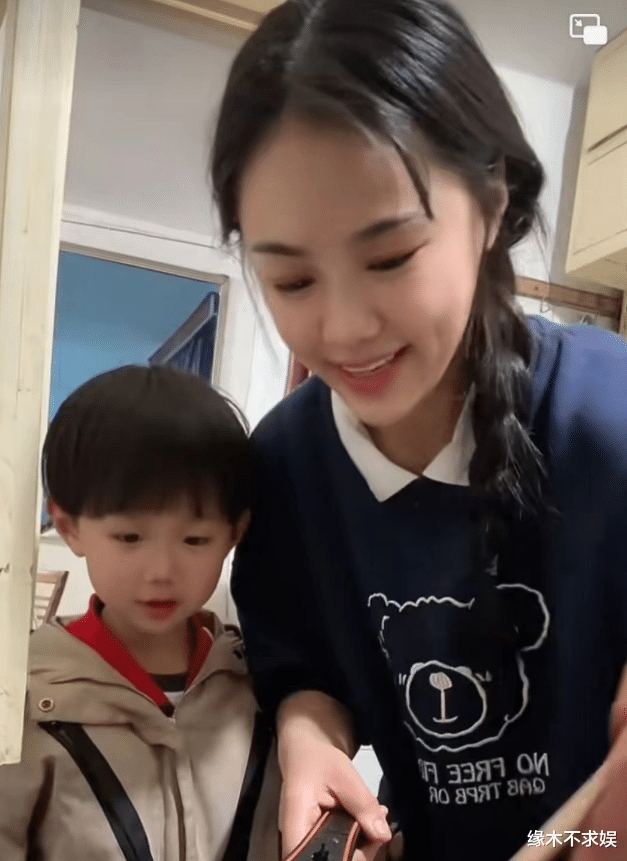 |樊小慧一场直播卖2.5亿,邻居称其已买房,本人趾高气扬很大牌!