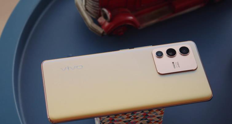 USB|3月女神节送哪款手机?不同人群不同机型,把礼物送到心坎上