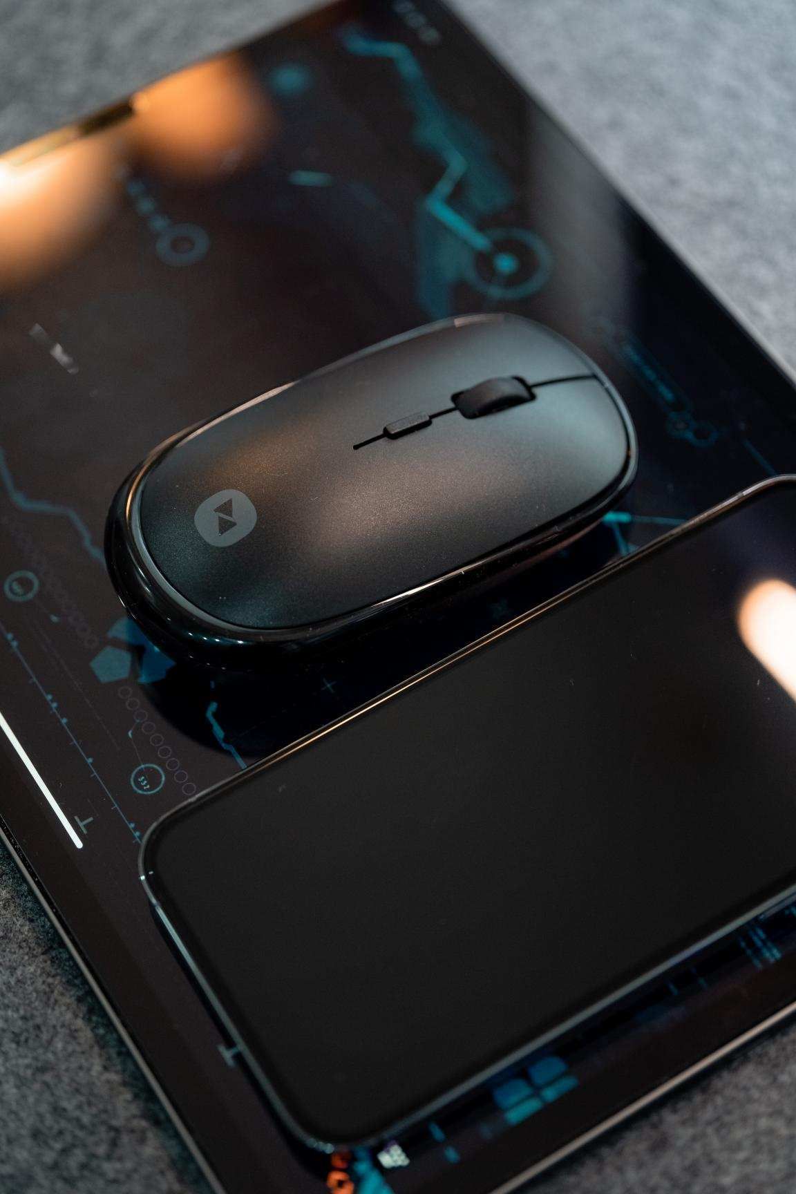 鼠标|生产力飙升,让平板秒变PC的神器——向日葵智能远控鼠标