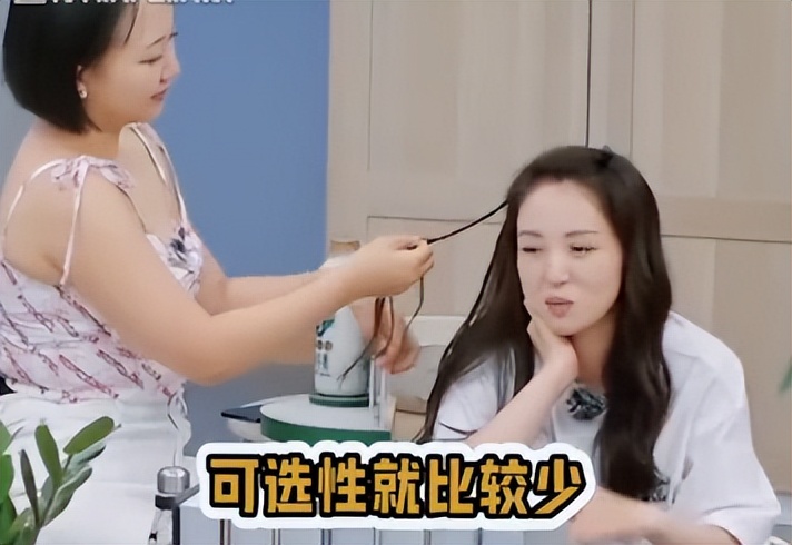 东方甄选|董璇带6岁女儿拍戏,哭不出被人用爸爸催泪!称追自己的全是男孩