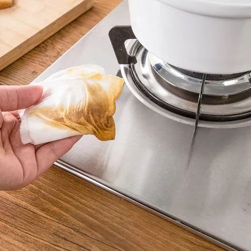 厨房油污怎么快速清除 厨房油污清洗妙招